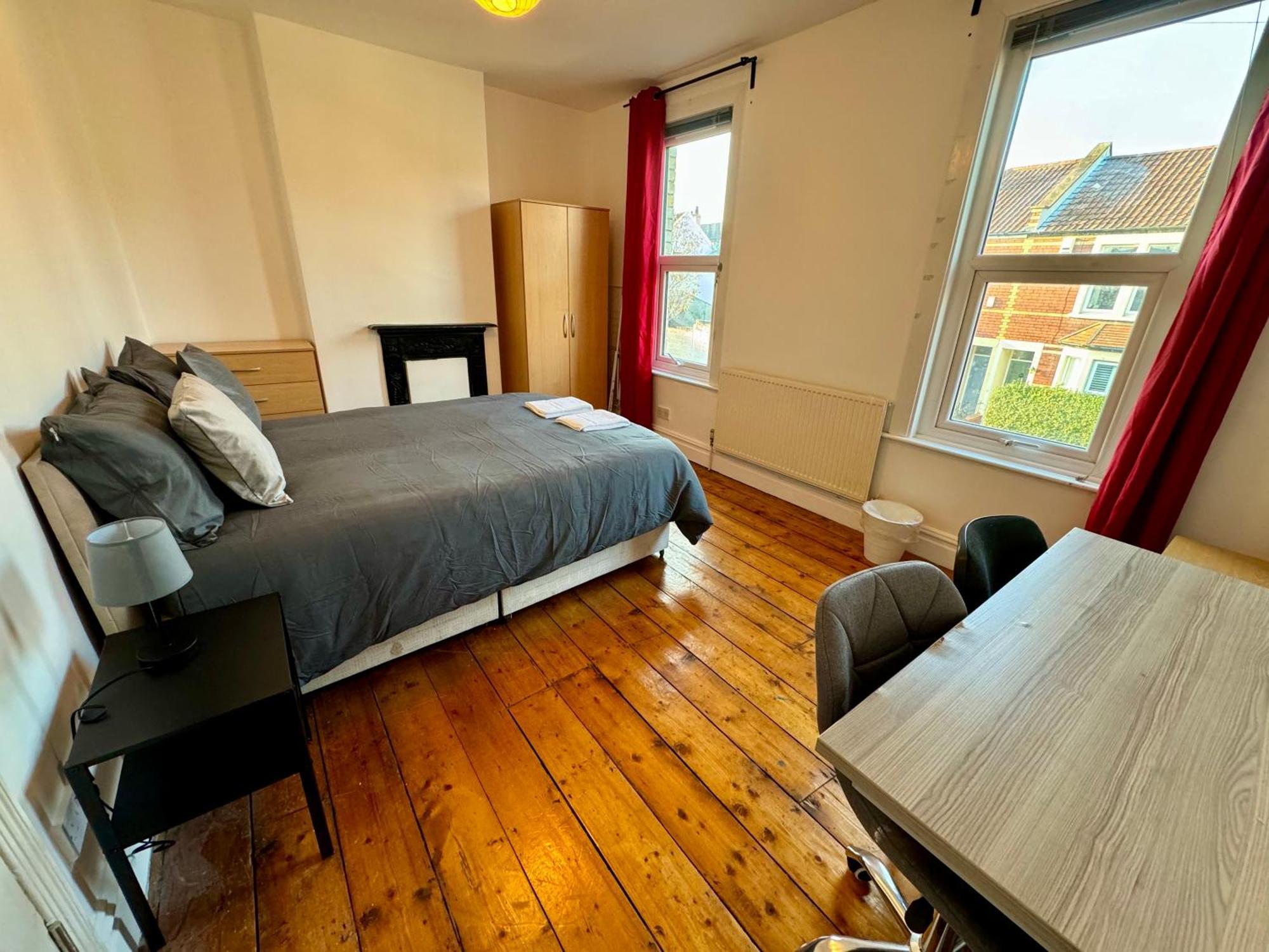 Delightful Room By Gloucester Road Bristol Eksteriør billede